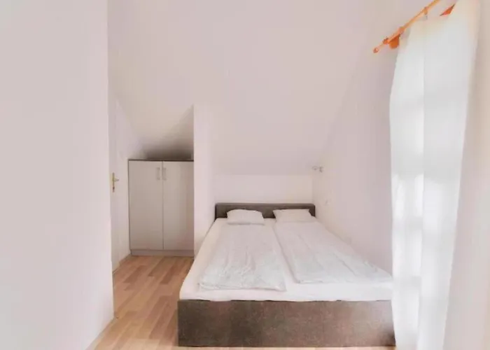 Oliver Gæstehus Balatonlelle